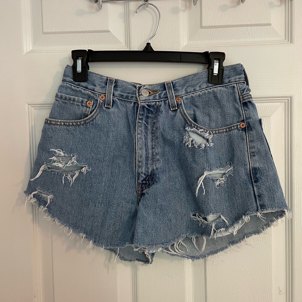 Levi Jean Shorts. Size 28.